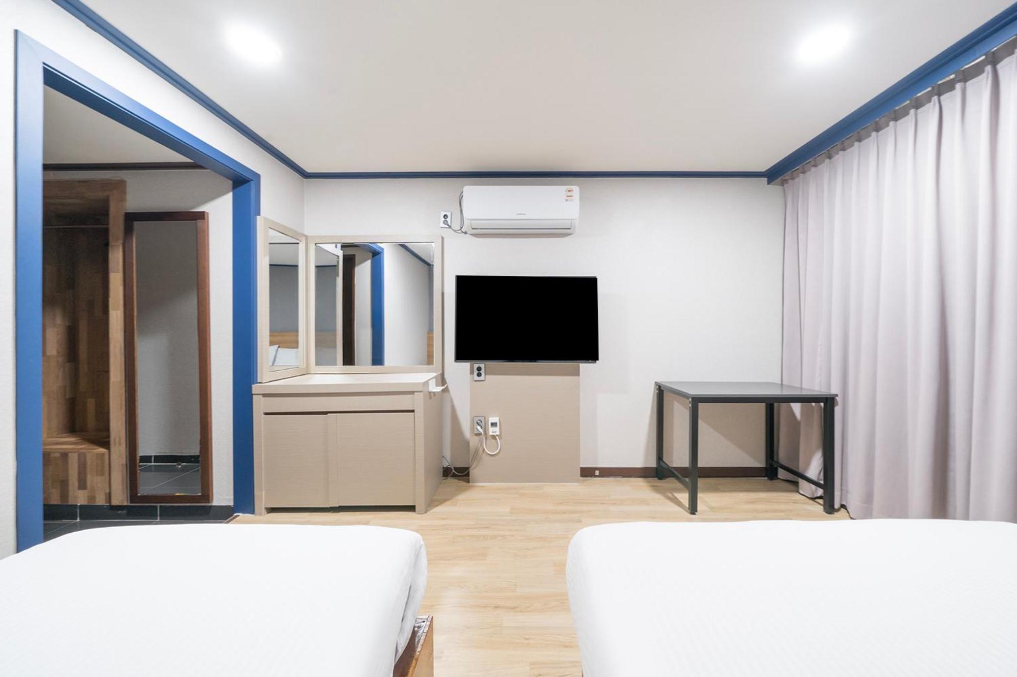 Noblesse Hotel Jeju Esterno foto