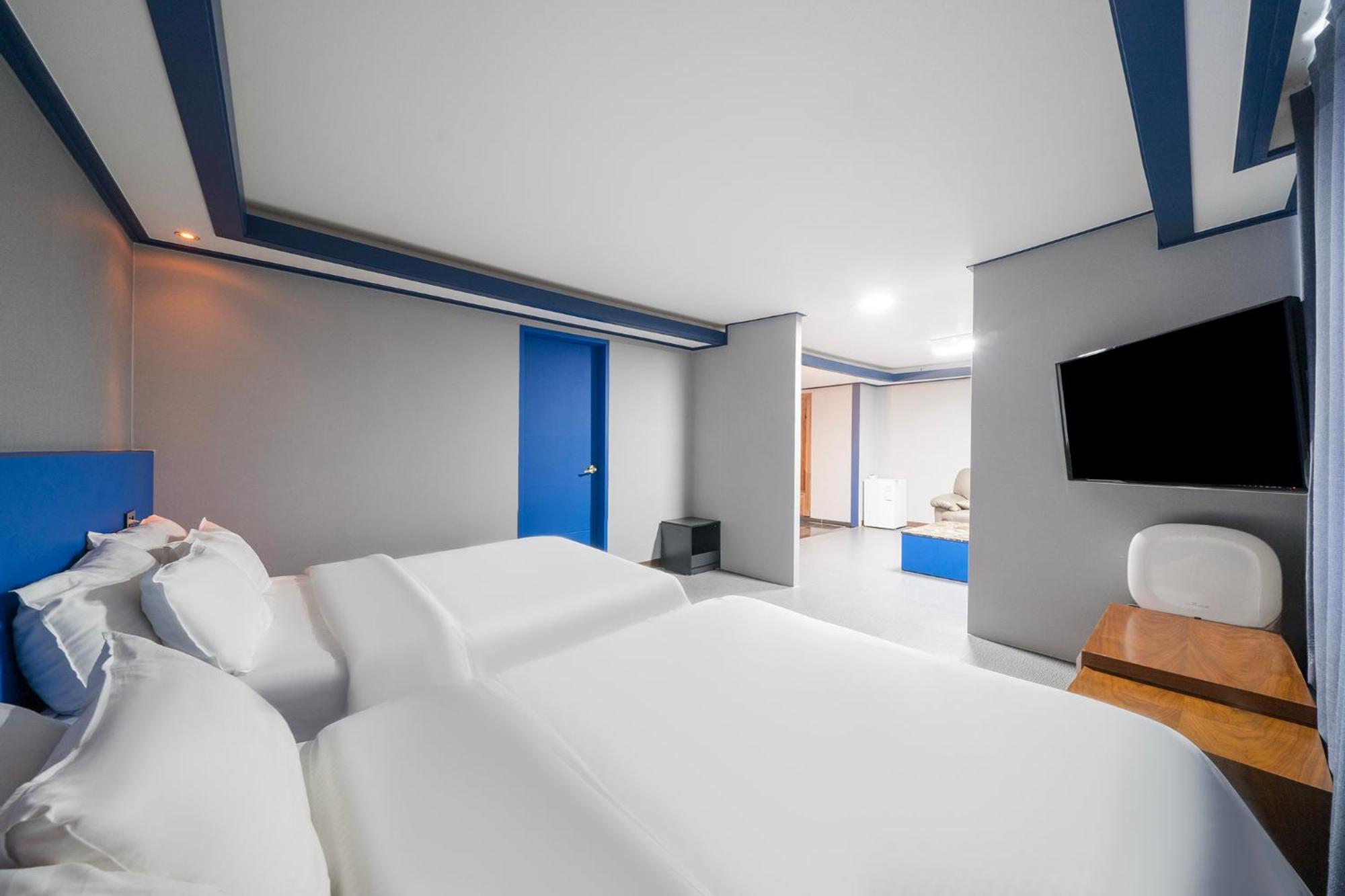 Noblesse Hotel Jeju Esterno foto